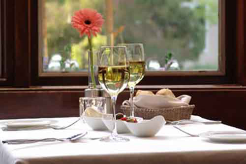 Candlewood Lake restaurants